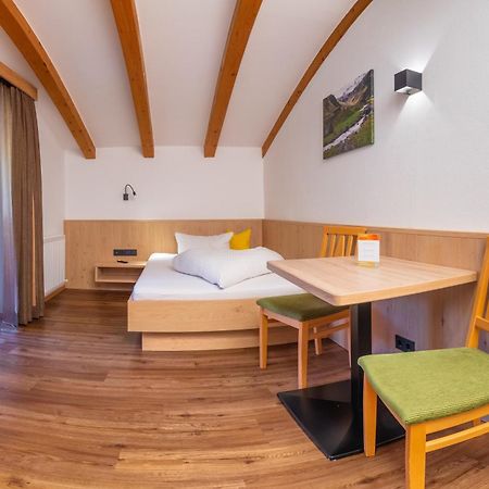Pension Rosenhuegel Neustift im Stubaital Buitenkant foto
