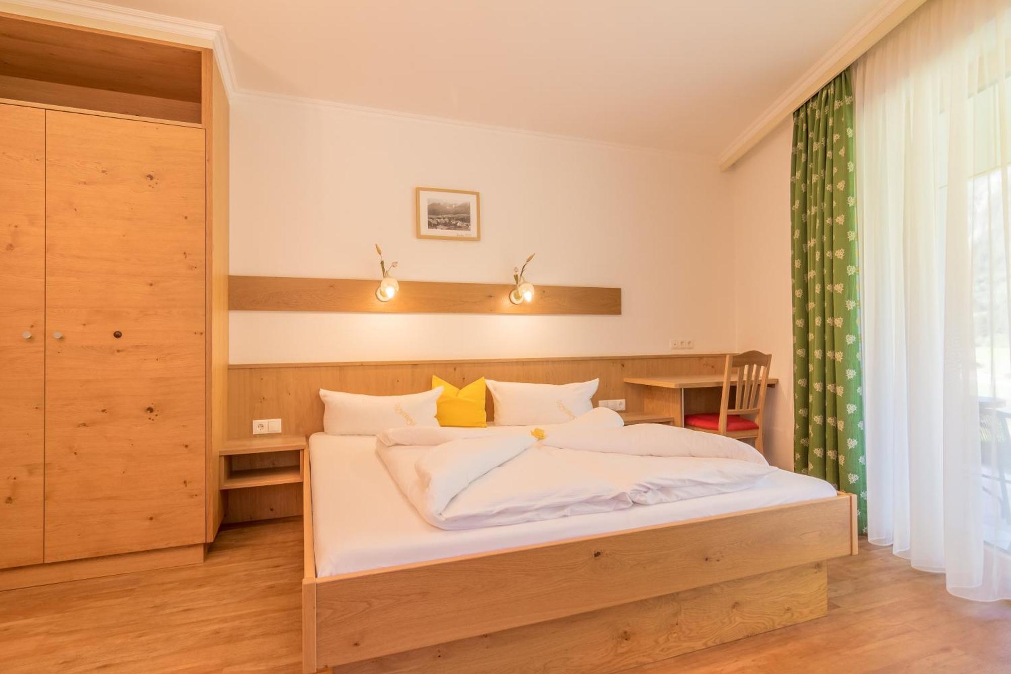 Pension Rosenhuegel Neustift im Stubaital Buitenkant foto
