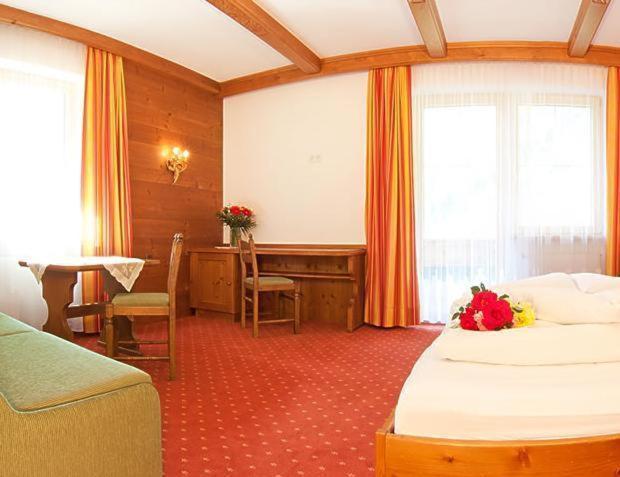 Pension Rosenhuegel Neustift im Stubaital Buitenkant foto