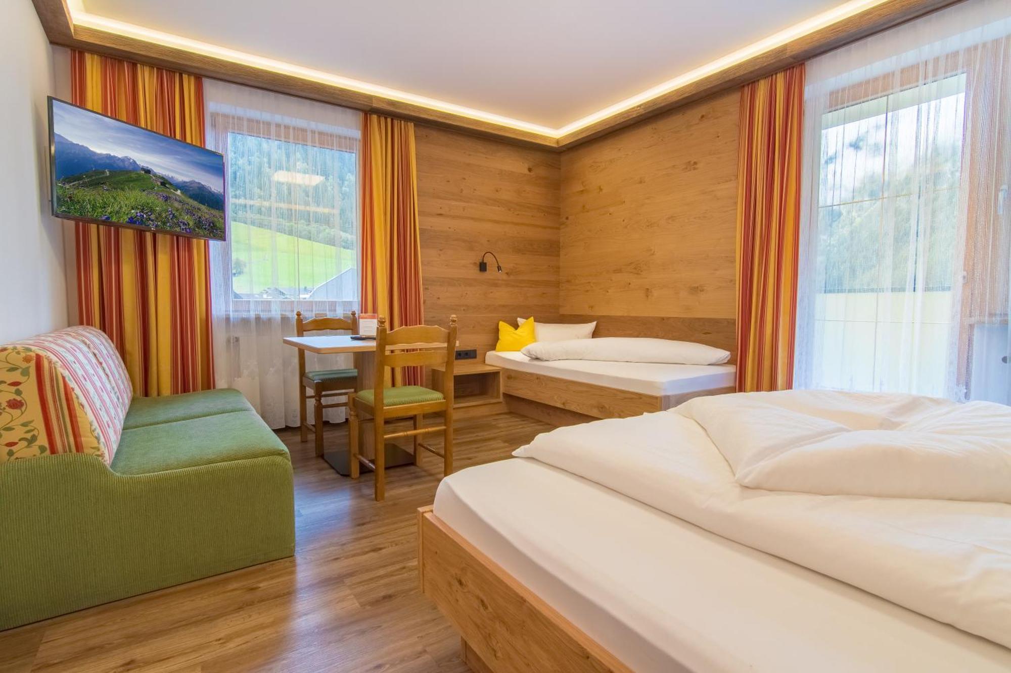 Pension Rosenhuegel Neustift im Stubaital Buitenkant foto