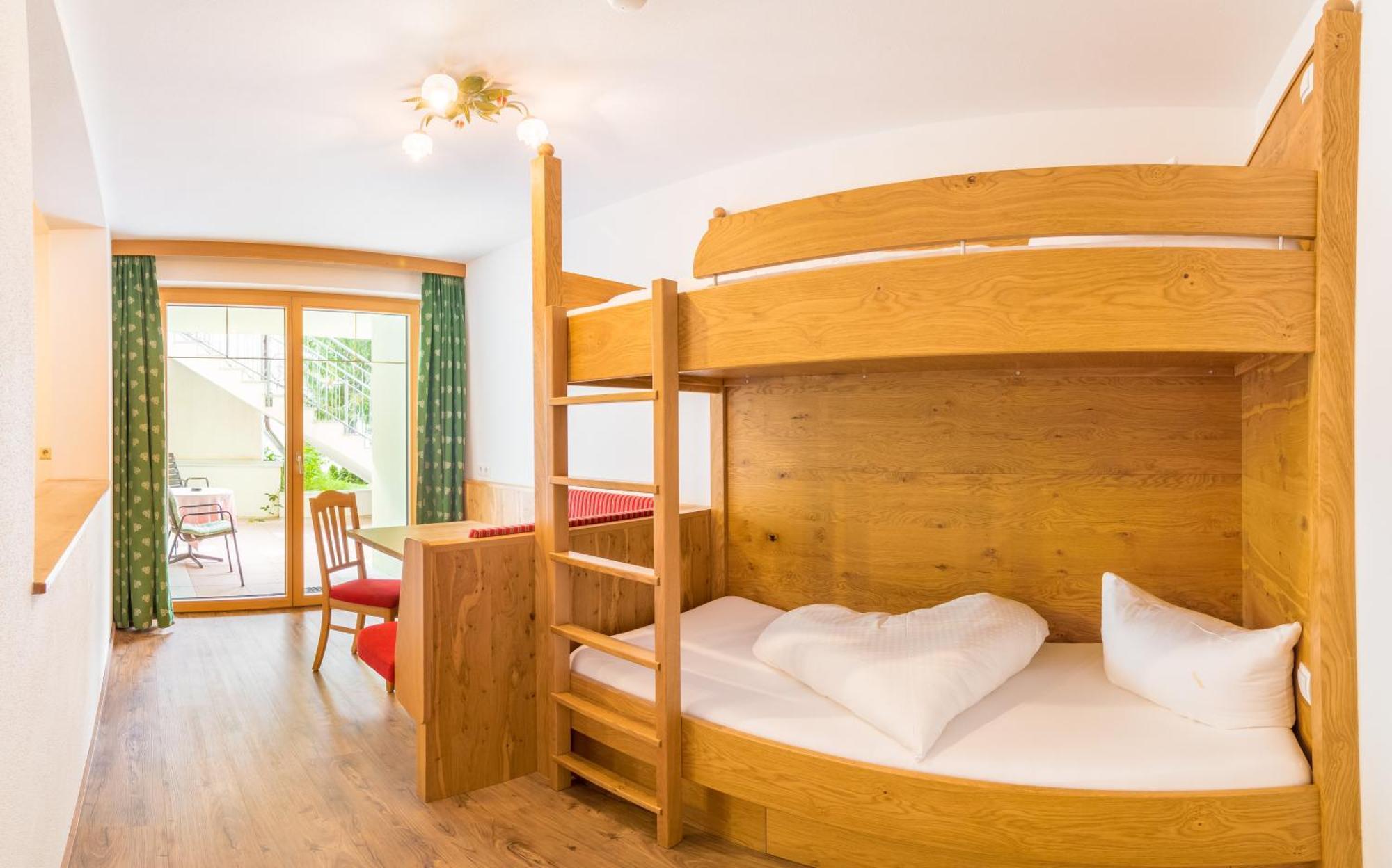Pension Rosenhuegel Neustift im Stubaital Buitenkant foto